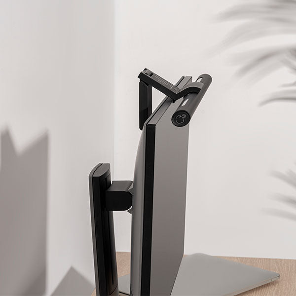 screen mounted light